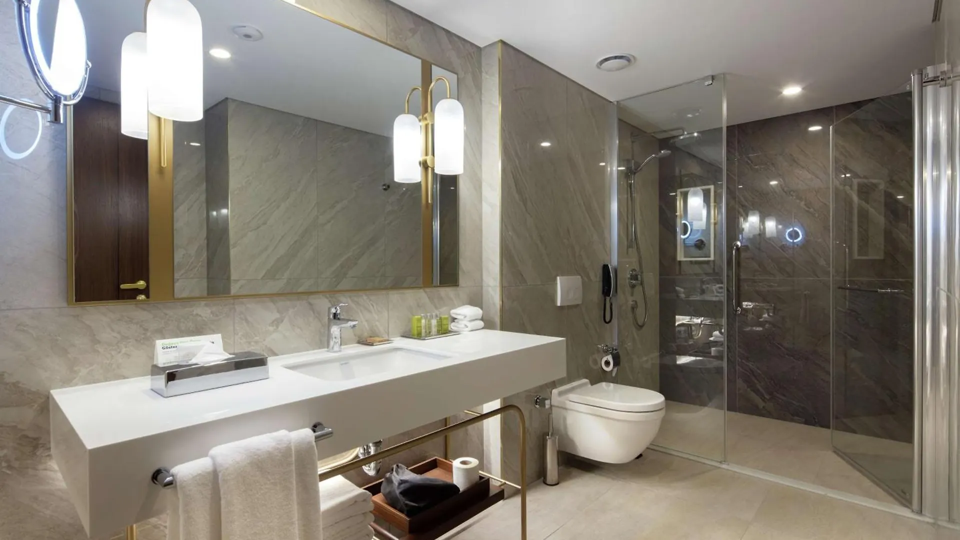 Doubletree By Hilton Antalya City Centre 5*,  Turchia
